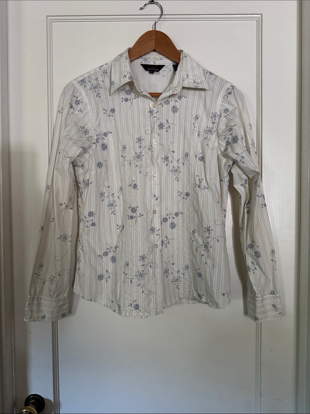 Roper Cream Floral Stripe Button-Up Blouse